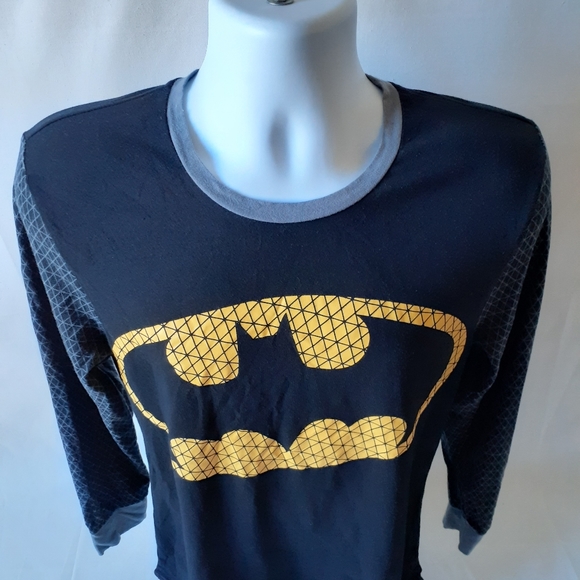 Batman men's bkack long sleeve shirt - Picture 2 of 8